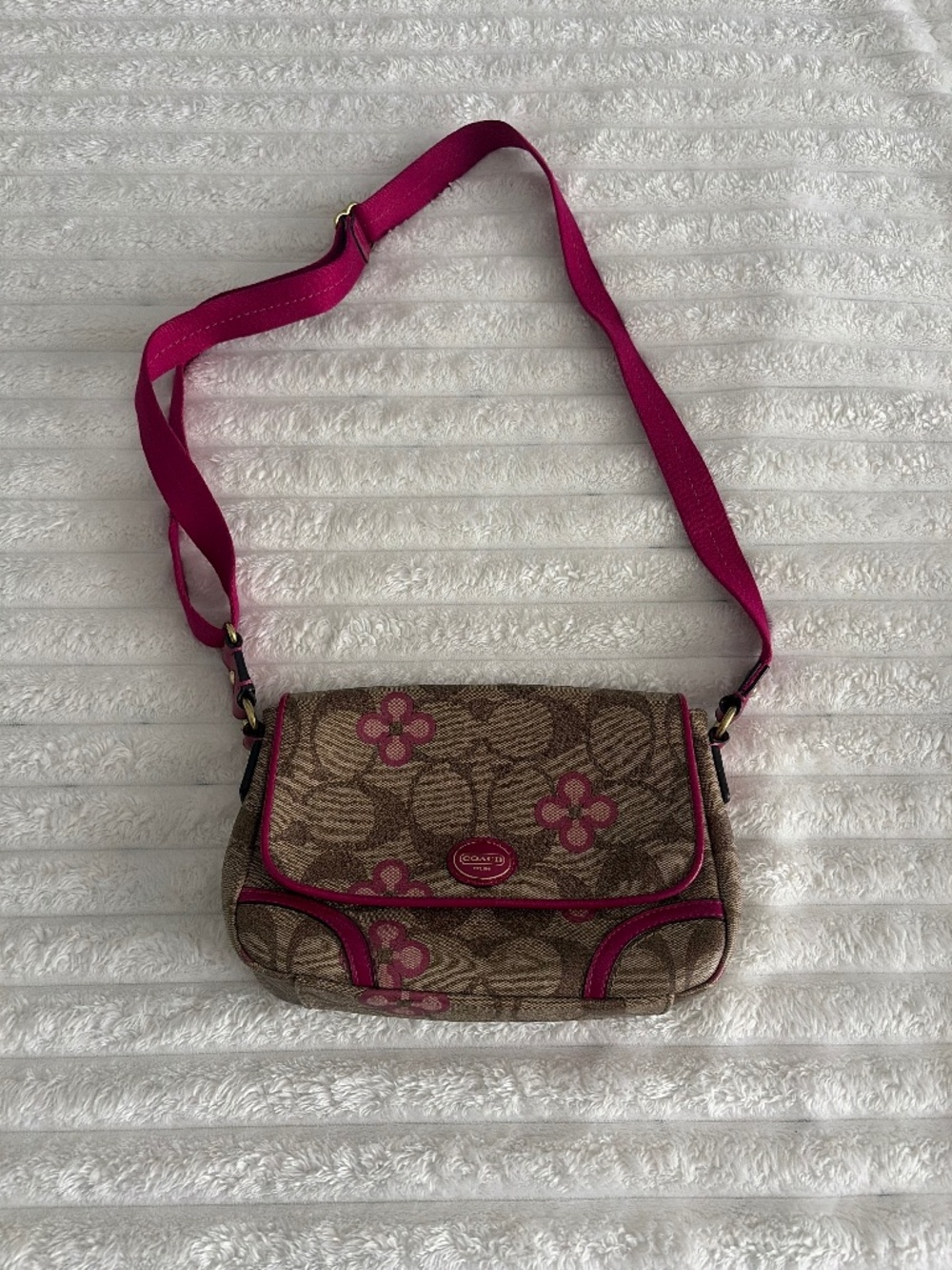 Coach Peyton Signature Clover Flower Crossbody